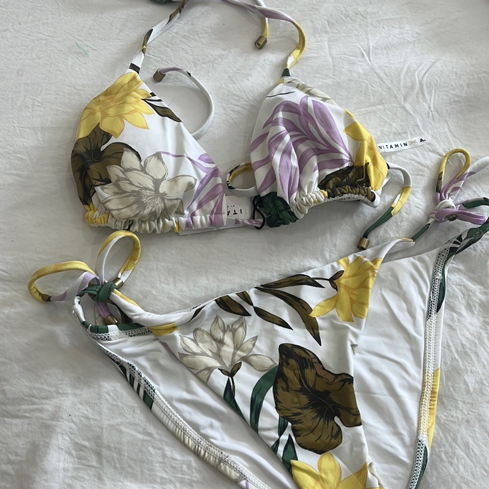 Brand New Vitamin A swim set